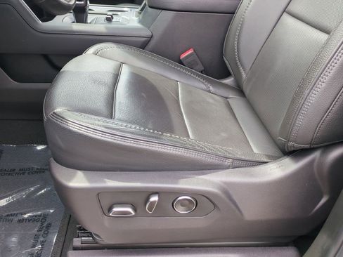 Used 2024 GMC Sierra 1500 Denali w/ Denali Reserve Package AWD/4WD image 17