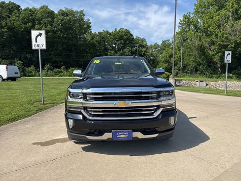 Used 2016 Chevrolet Silverado 1500 High Country AWD/4WD image 2