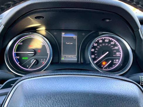 Certified 2019 Toyota Camry SE image 25