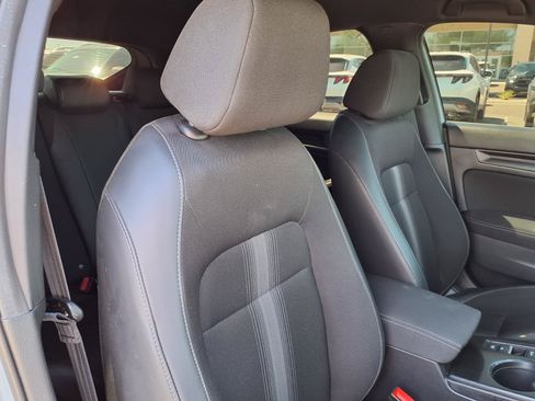 Used 2024 Honda Civic Sport image 12
