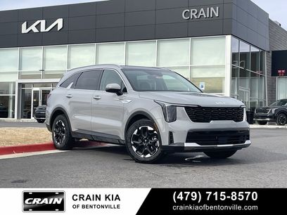 New 2025 Kia Sorento S w/ Panoramic Sunroof Package