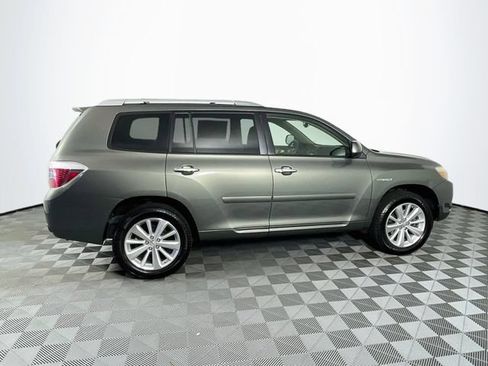 Used 2010 Toyota Highlander Limited w/ Extra Value Pkg 3 AWD/4WD image 9
