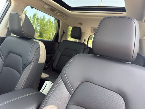 New 2026 Nissan Pathfinder SL AWD/4WD image 27