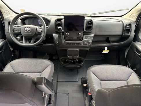 Used 2025 RAM ProMaster 2500 w/ Premium Convenience Group FWD image 11