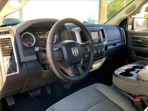 Used 2014 RAM 1500 Classic SLT image 14