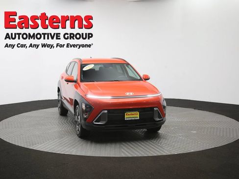 Used 2024 Hyundai Kona SEL AWD/4WD image 49