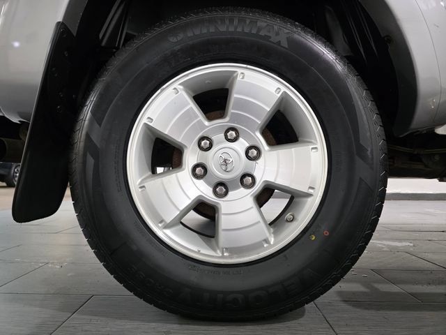 Used 2015 Toyota Tacoma 4x4 Double Cab w/ TRD Sport Package image 24