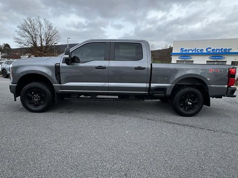 Used 2024 Ford F250 XL w/ STX Appearance Package image 7