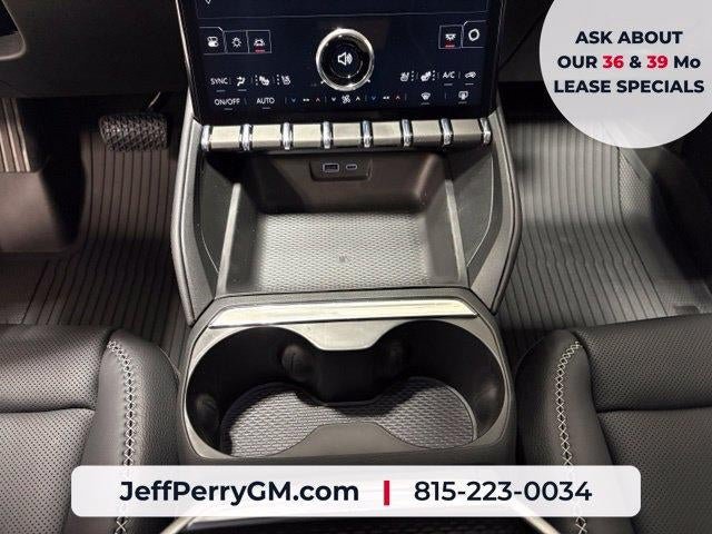 New 2027 GMC Terrain Denali w/ LPO, Floor Liner Package AWD/4WD image 11