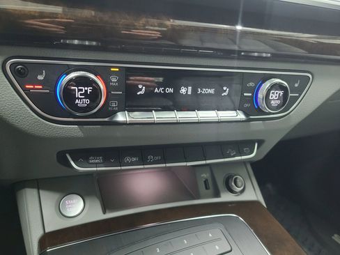 Used 2019 Audi Q5 2.0T Premium image 33