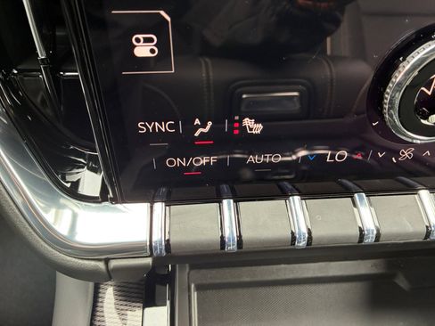 New 2026 GMC Yukon Elevation w/ LPO, Floor Liner Package RWD image 26