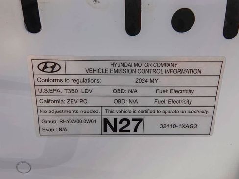 Used 2024 Hyundai Ioniq 5 SEL image 27