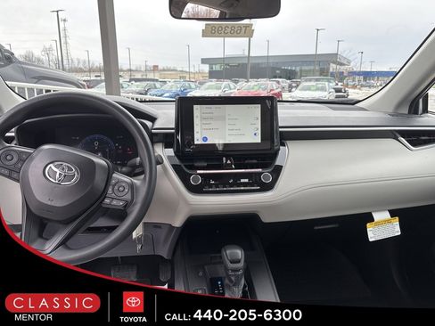 New 2026 Toyota Corolla Cross L image 11