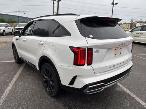 Used 2022 Kia Sorento SX FWD image 3