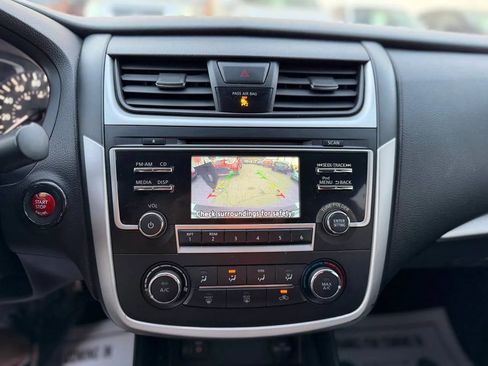 Used 2017 Nissan Altima 2.5 SR image 32