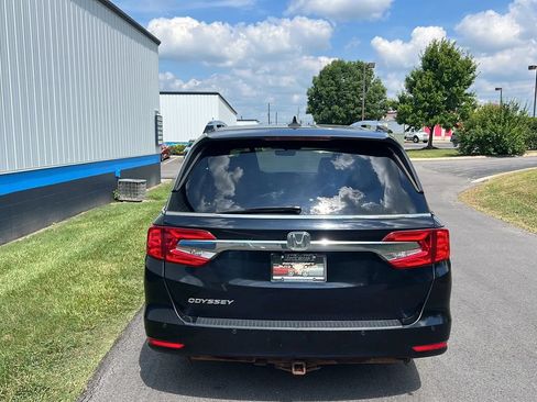 Used 2018 Honda Odyssey EX-L image 6