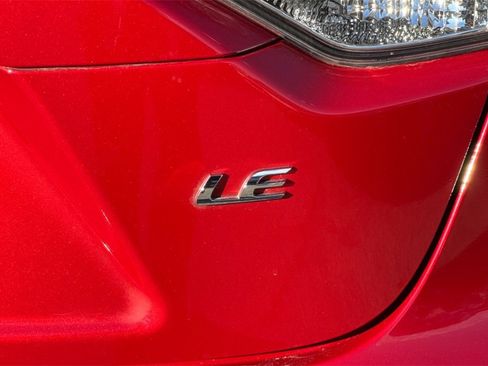 Certified 2020 Toyota Corolla LE image 24