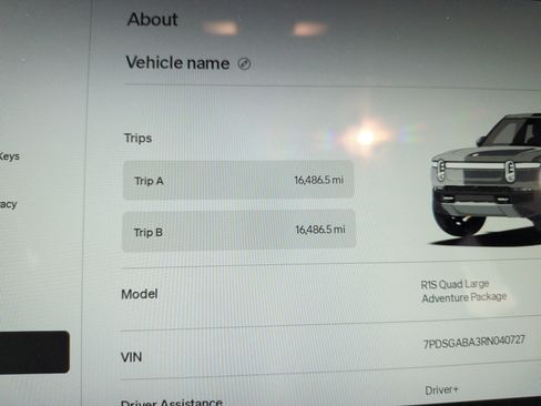 Used 2024 Rivian R1S Adventure AWD/4WD image 22