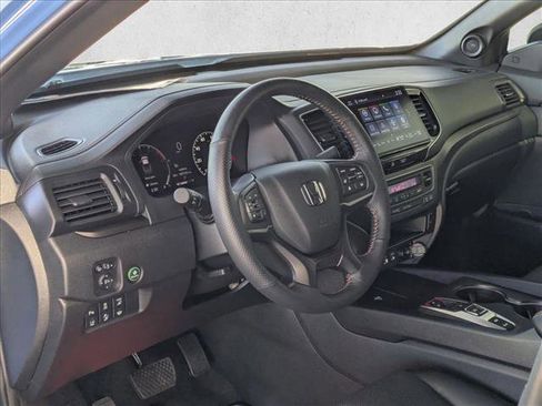 Certified 2025 Honda Ridgeline TrailSport image 10