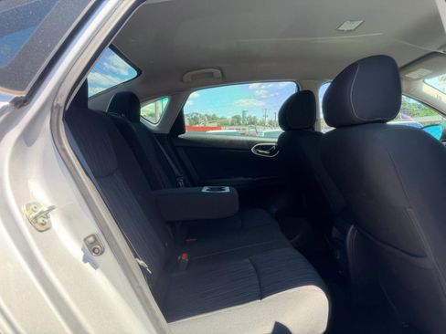 Used 2019 Nissan Sentra SV FWD image 23