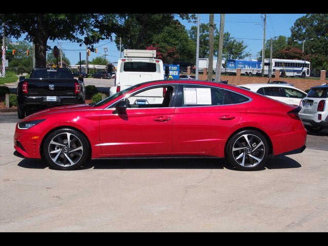 Used 2021 Hyundai Sonata SEL Plus w/ Tech Package FWD image 2