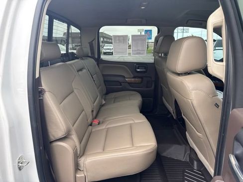 Used 2018 GMC Sierra 1500 SLT AWD/4WD image 19