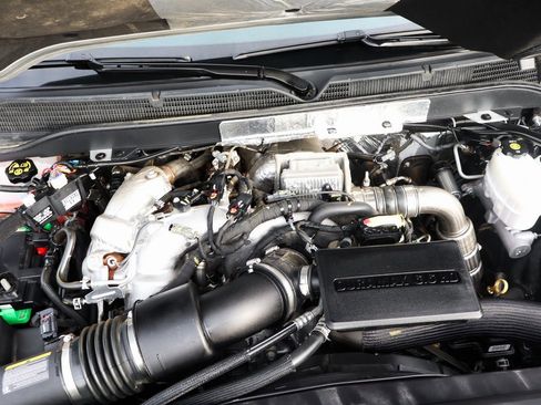 Used 2019 Chevrolet Silverado 2500 LTZ w/ Duramax Plus Package image 12