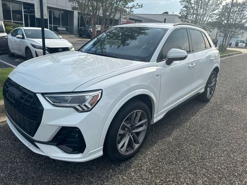 Used 2023 Audi Q3 2.0T Premium AWD/4WD image 1