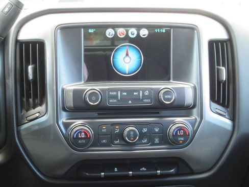 Used 2018 Chevrolet Silverado 1500 LT w/ All Star Edition RWD image 15