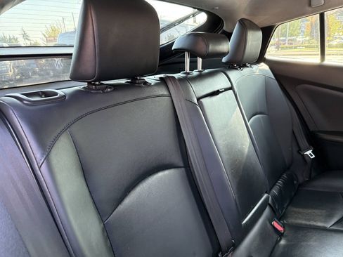 Used 2022 Toyota Prius AWD image 22