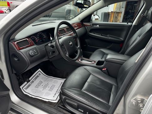 Used 2007 Chevrolet Impala SS FWD image 9