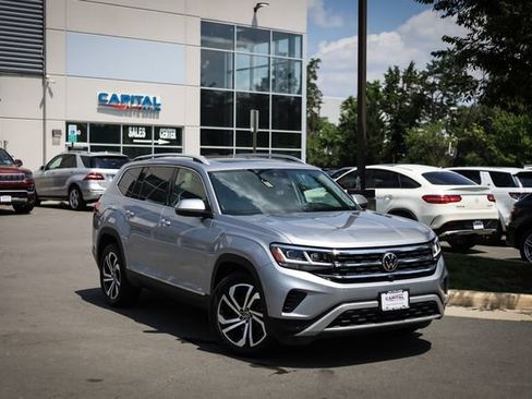 Used 2021 Volkswagen Atlas SEL Premium AWD/4WD image 2