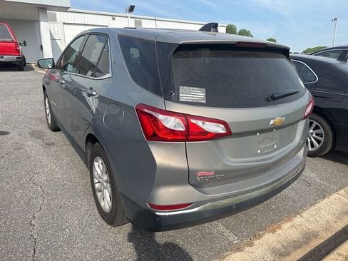 Used 2018 Chevrolet Equinox LT FWD image 6