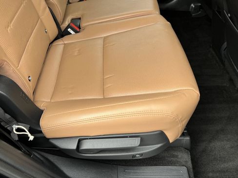 Certified 2024 Hyundai Santa Fe Limited AWD/4WD image 22