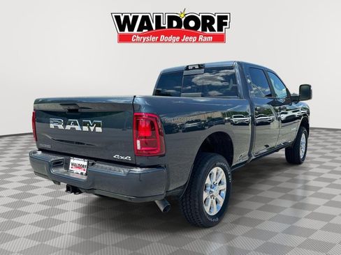New 2026 RAM 3500 Big Horn AWD/4WD image 6