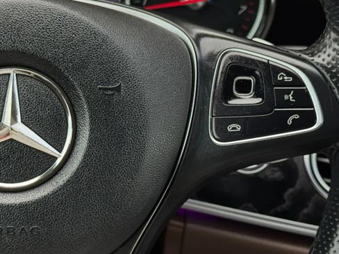 Used 2017 Mercedes-Benz E 300 4MATIC image 29