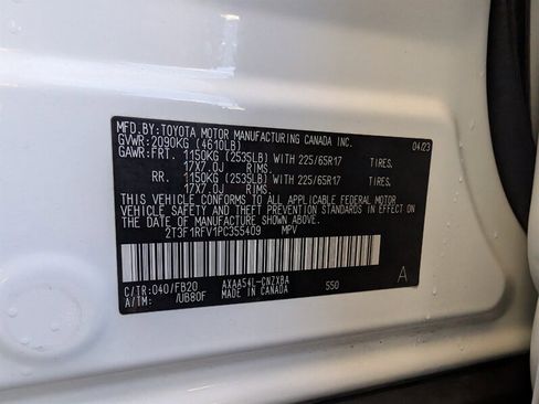 Used 2023 Toyota RAV4 LE AWD/4WD image 33