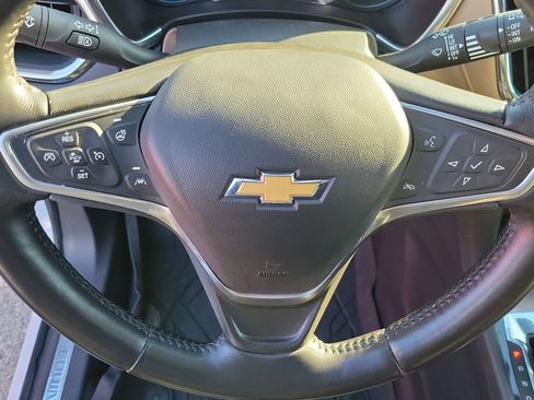 Used 2022 Chevrolet Equinox Premier w/ LPO, Floor Liner Package image 24