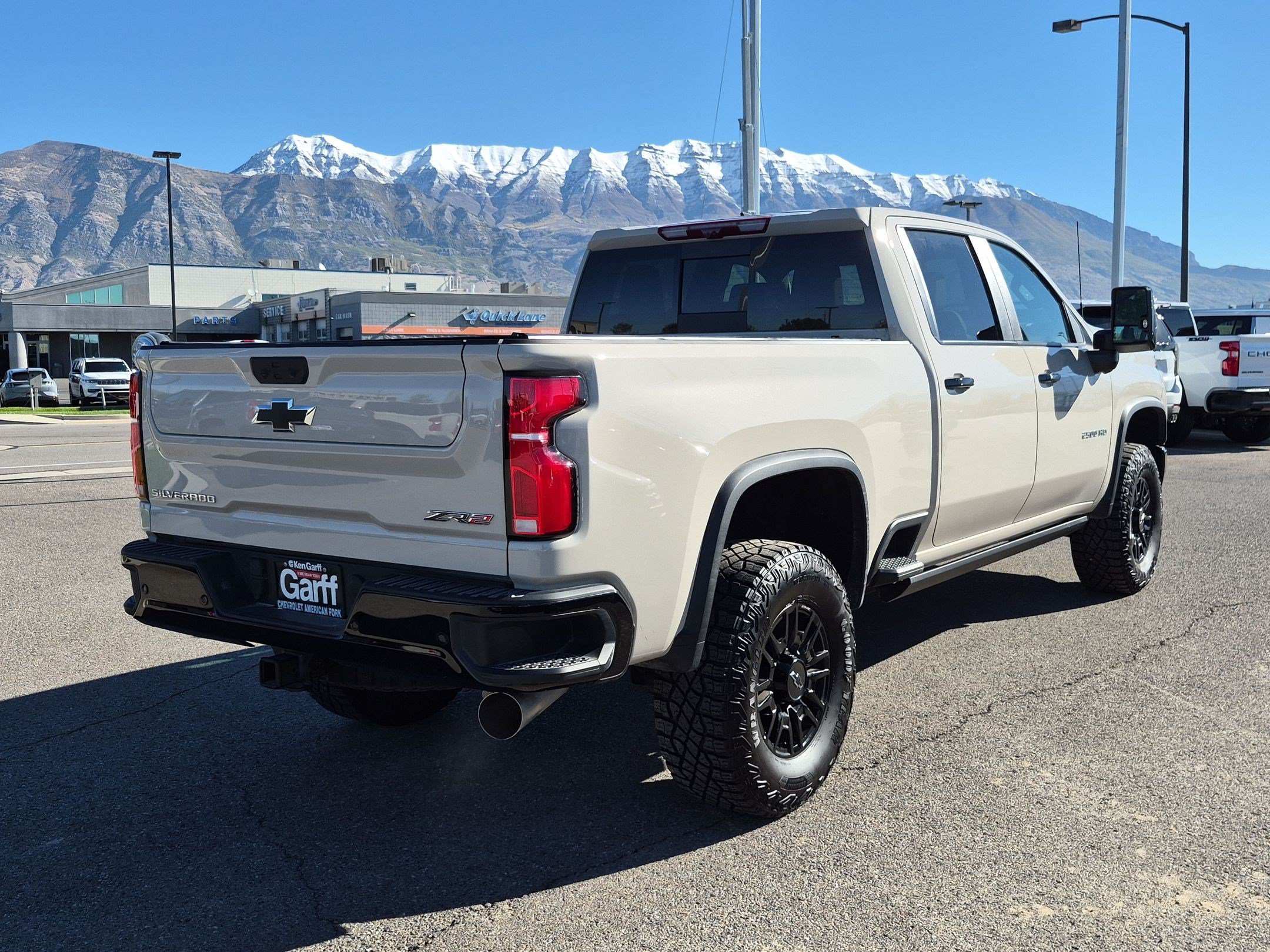 Used 2026 Chevrolet Silverado 2500 ZR2 AWD/4WD image 3