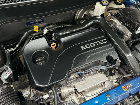 Used 2020 Chevrolet Equinox LT image 43