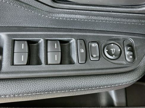 Used 2025 Honda Odyssey Sport-L image 15