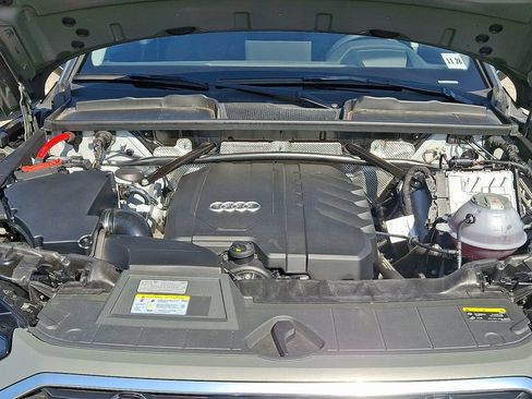 Certified 2024 Audi Q5 2.0T Prestige w/ Prestige Package AWD/4WD image 30