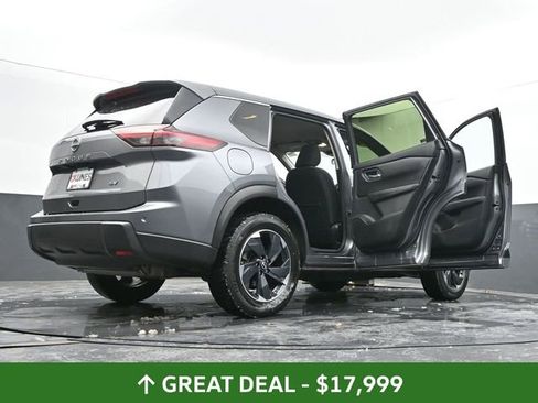 Used 2024 Nissan Rogue SV image 74