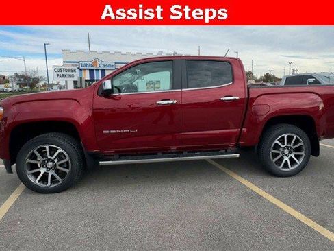 Used 2021 GMC Canyon Denali image 6