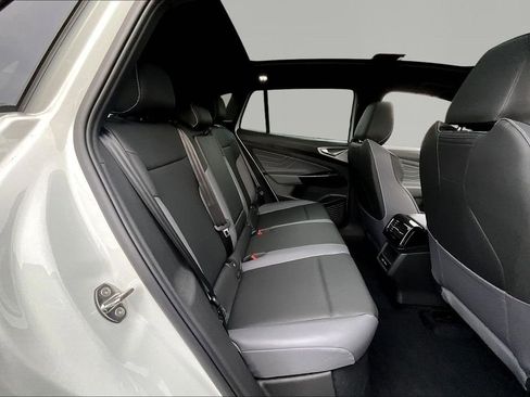 New 2026 Volkswagen ID.4 Pro S image 25