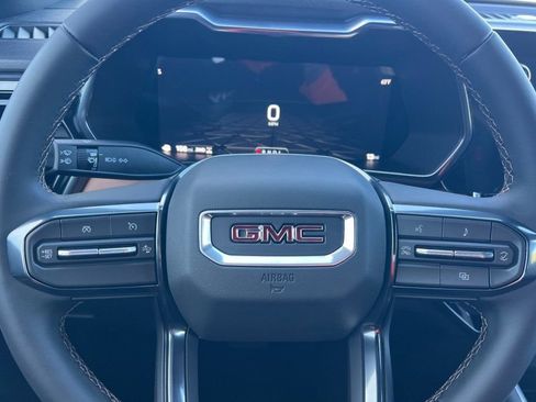 New 2026 GMC Canyon AT4 AWD/4WD image 20