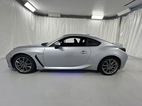 Used 2022 Subaru BRZ Premium image 6