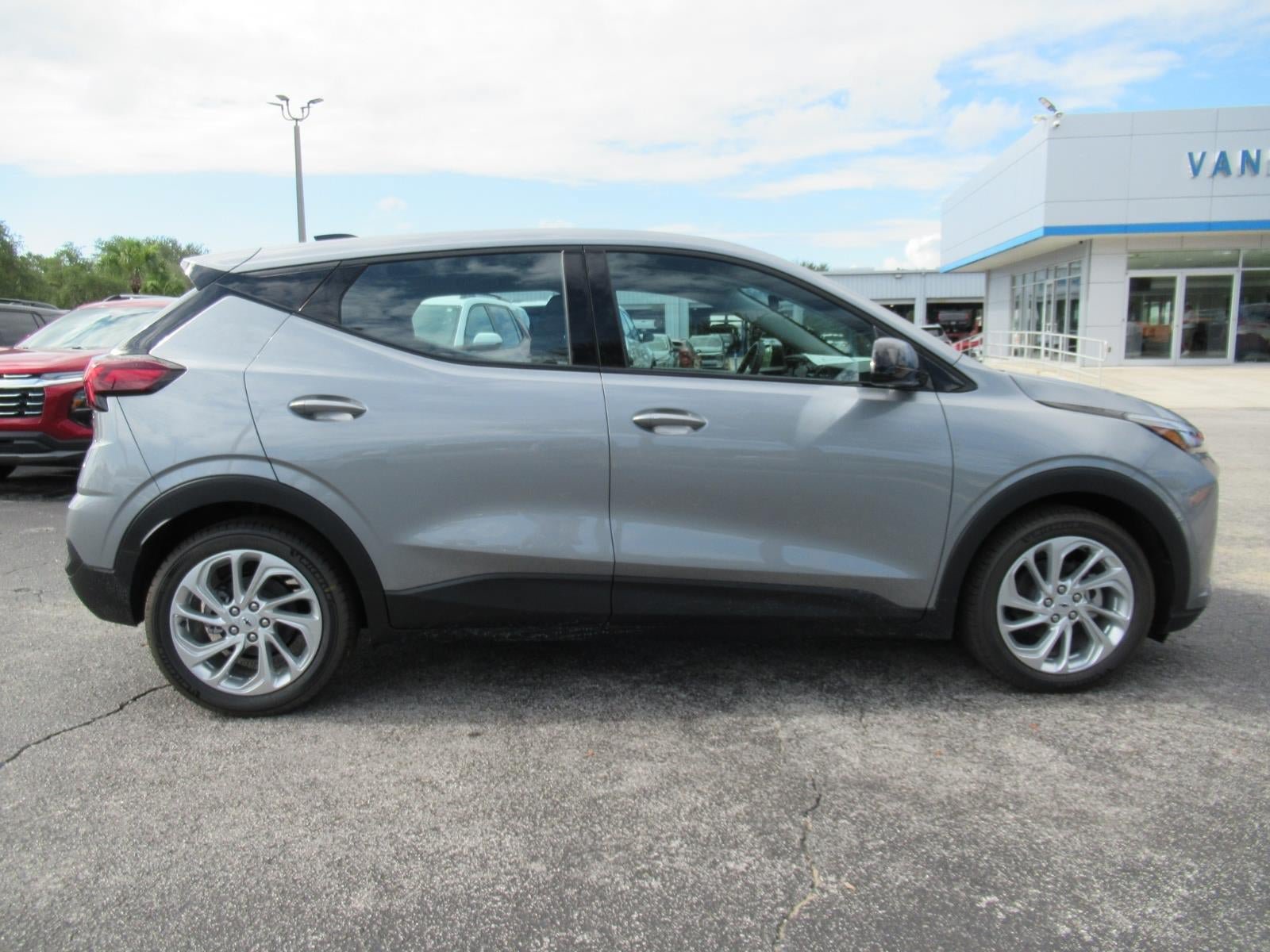 New 2027 Chevrolet Bolt LT FWD image 4