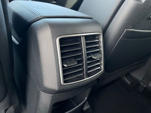 New 2026 Kia Sportage EX w/ EX Panorama Roof Package image 28