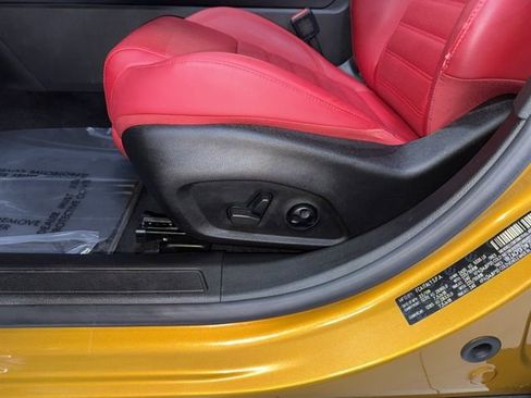 Used 2024 Dodge Hornet R/T Plus w/ Tech Pack Plus w/o Parking image 8